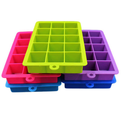 Molde de gelo de silicone quadrado inofensivo bandejas de cubo 15 cavidades multicoloridas reutilizáveis