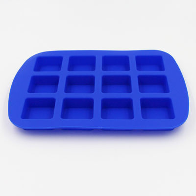 Bandejas de cubos de gelo flexíveis azuis duráveis, molde de cubo de gelo de silicone personalizado insípido