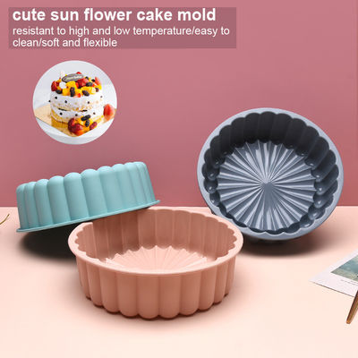 Molde para Bolo de Silicone Girassol Multicolorido Reutilizável 19,5x6,1cm