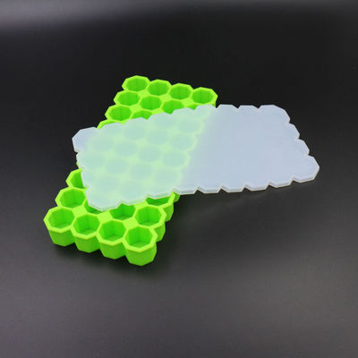 Prático molde de gelo de silicone de 36 cavidades livre de BPA facilmente pop-up com tampa