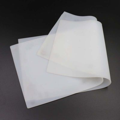 Espessura branca leitosa 0.1mm da isolação térmica da folha da borracha de silicone 0.2mm 1mm